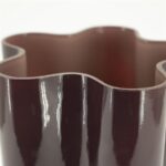 Vaas Flori plum | Bruin
