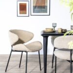 Stoel Tess | Zand