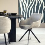 Stoel Mamé Houston | Bruin
