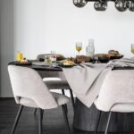 Eettafel Aron ovaal 250×110 | Bruin