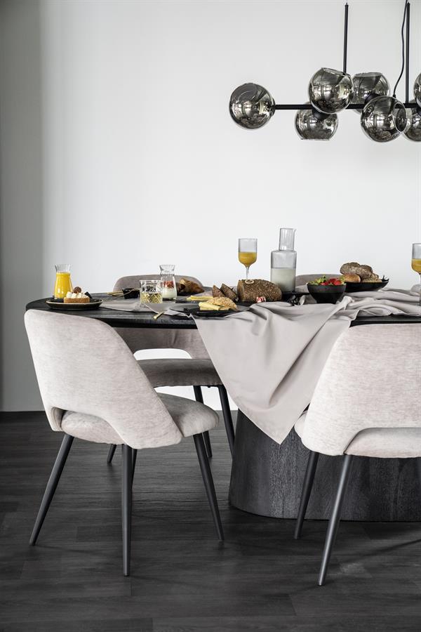 Eettafel Aron ovaal 300×110 | Bruin