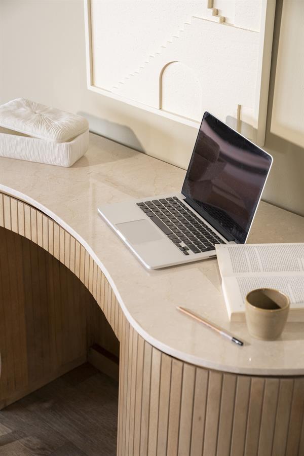 Bureau Kira | Wit