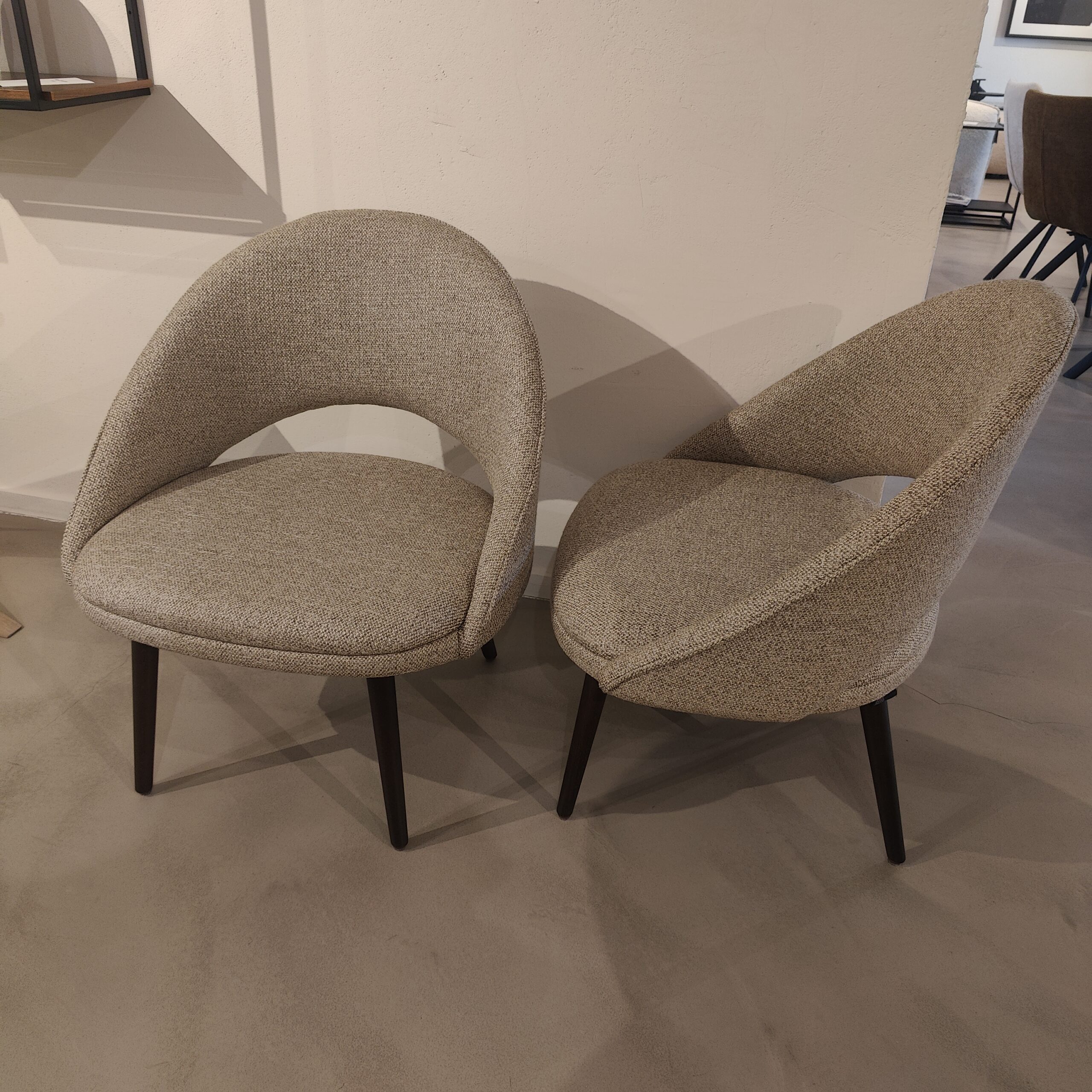 2x Fauteuil Bend | Bruin | Showmodellen