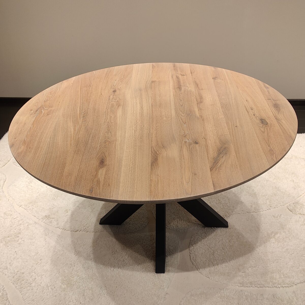 Eettafel Marsala Rond Ø120 | Spiderpoot | Maatwerk mogelijk